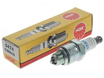 1 349 р. Свеча зажигания NGK CMR4A (газонокосилка,бензопила) NGK NGK 5474  с доставкой в г. Пермь. Увеличить фотографию 1