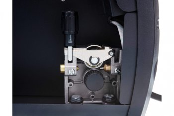 24 799 р. Аппарат сварочный 5.8кВт 20-200А d=0.6-4.0 инвертор полуавтомат gas-no gas (с горелкой) VARTEG VARTEG 6562 VARTEG 6562  с доставкой в г. Пермь. Увеличить фотографию 6