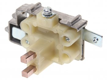 Щеткодержатель КАМАЗ ЕВРО генератора 6582.3701-01 в сборе 28V ЭНЕРГОМАШ ЭНЕРГОМАШ 6582.3701-01