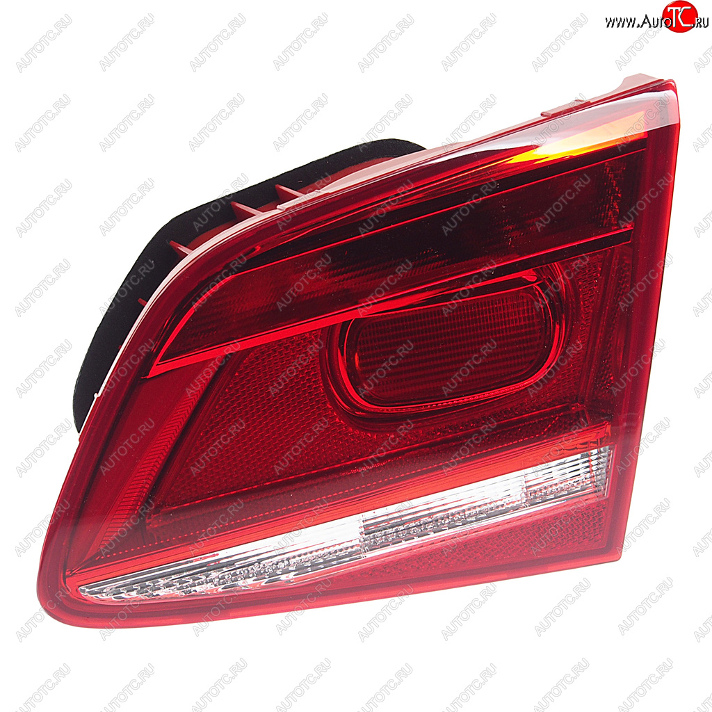 4 999 р. Фонарь задний VW Passat (10-14) правый внутренний крышки багажника POLCAR POLCAR 95d1881e POLCAR 95d1881e  с доставкой в г. Пермь