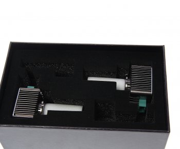 7 199 р. Лампа светодиодная 12V D3S 35W PK32d-2 бокс (2шт.) MTF MTF dpd3s6 MTF dpd3s6  с доставкой в г. Пермь. Увеличить фотографию 3