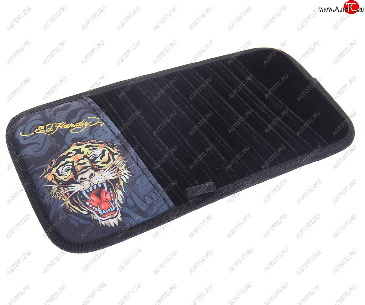 39 р. Держатель CD-дисков TIGER на козырек (10 дисков) ED HARDY ED HARDY eh-00219  с доставкой в г. Пермь