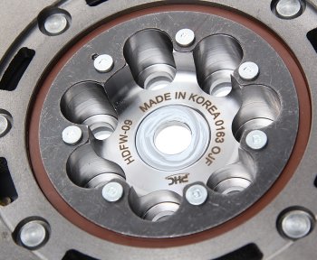 26 699 р. Маховик HYUNDAI ix35 (13-),i40 (11-) (2.0) KIA Sportage (13-) (2.0) VALEO PHC VALEO PHC hdfw-09 VALEO PHC hdfw-09  с доставкой в г. Пермь. Увеличить фотографию 3