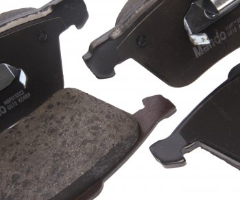 2 099 р. Колодки тормозные FORD S-Max,Galaxy LAND ROVER Freelander VOLVO S80,V60,V70 передние (4шт.) MANDO MANDO mbf015522 MANDO mbf015522  с доставкой в г. Пермь. Увеличить фотографию 2
