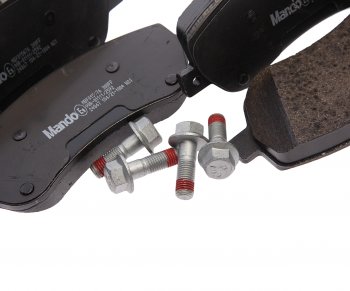 4 399 р. Колодки тормозные MERCEDES GLK (X204) передние (4шт.) MANDO MANDO mbf015676 MANDO mbf015676  с доставкой в г. Пермь. Увеличить фотографию 2