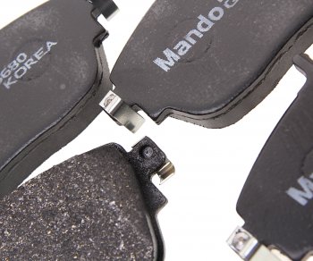 2 499 р. Колодки тормозные MERCEDES A (W176),B (W246),CLA (13-) передние (4шт.) MANDO MANDO mbf015680  с доставкой в г. Пермь. Увеличить фотографию 2