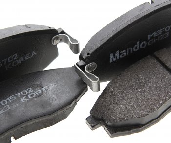 1 429 р. Колодки тормозные MITSUBISHI L200 (97-06) передние (4шт.) MANDO MANDO mbf015702 MANDO mbf015702  с доставкой в г. Пермь. Увеличить фотографию 2