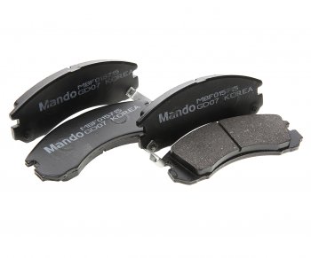 1 299 р. Колодки тормозные MITSUBISHI Outlander (06-) передние (4шт.) MANDO MANDO mbf015715  с доставкой в г. Пермь. Увеличить фотографию 1