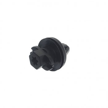28 р. Клипса VW AUDI PATRON PATRON p371395  с доставкой в г. Пермь. Увеличить фотографию 1