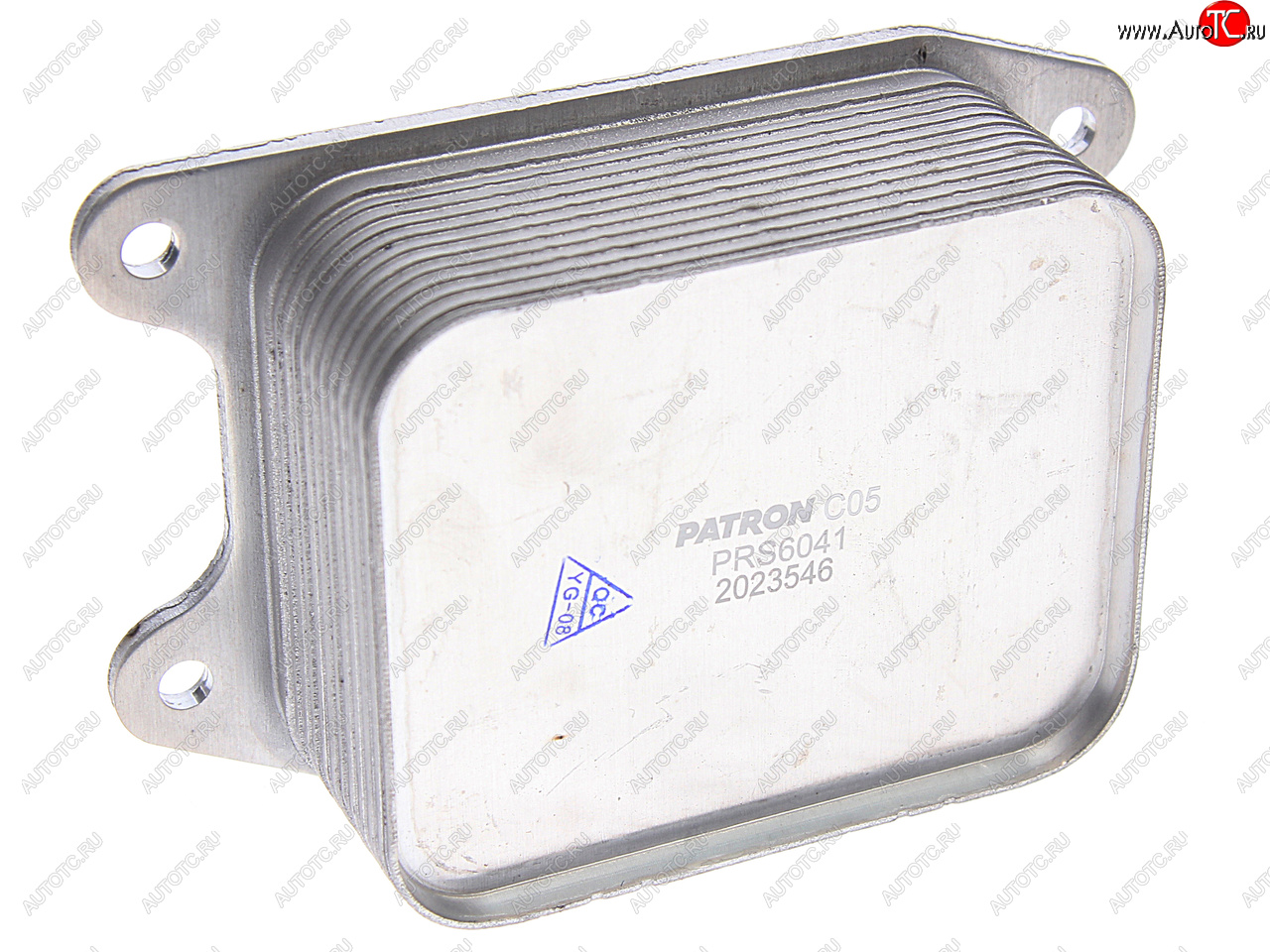 2 799 р. Радиатор масляный VW AUDI SEAT SKODA PATRON PATRON prs6041  с доставкой в г. Пермь