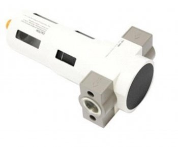 2 899 р. Фильтр 3/8 (2000 л/мин.,16Bar,60град.,5мк) для пневмосистемы Profi ROCKFORCE ROCKFORCE rf-703438 ROCKFORCE rf-703438  с доставкой в г. Пермь. Увеличить фотографию 1