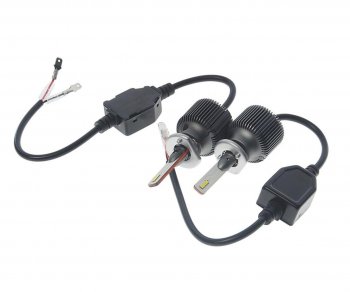 2 699 р. Лампа светодиодная 12V H1 P14.5s 5000Lm (2шт.) Type R RECARVER RECARVER rtrled50h1-2  с доставкой в г. Пермь. Увеличить фотографию 1