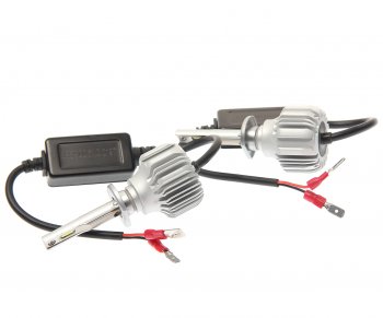 2 299 р. Лампа светодиодная 12V H1 P14.5s 4500Lm (2шт.) Type X5 OMEGALIGHT OMEGALIGHT rtx5led70h1-2  с доставкой в г. Пермь. Увеличить фотографию 2