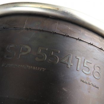 4 299 р. Пневморессора SCHMITZ (без стакана) (2 отв. M10, 1 отв. M22х1.5,низ отв. M12мм) высокая SAMPA SAMPA sp554158  с доставкой в г. Пермь. Увеличить фотографию 3