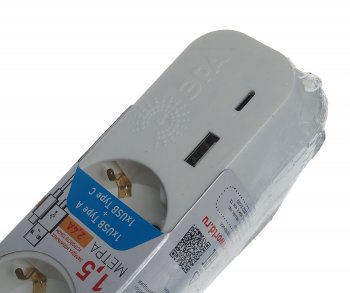 789 р. Фильтр сетевой 1.5м 10А 2200Вт 3 гнезда + 1 USB A 1 Type C с заземлением белый ЭРА ЭРА ub-3es-1,5m-usb  с доставкой в г. Пермь. Увеличить фотографию 2