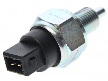286 р. Выключатель МТЗ стоп-сигнала (кнопка,штекер) AVTOELECTRICA AVTOELECTRICA вк12-21 ае  с доставкой в г. Пермь. Увеличить фотографию 2