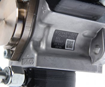109 999 р. Насос топливный HYUNDAI HD120 дв.D6GA DENSO № DENSO 9729405-020  с доставкой в г. Пермь. Увеличить фотографию 4