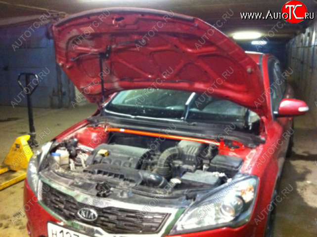 3 299 р. Растяжка передних стоек Kia Ceed I (2007-2012), Hyundai i30 I (2007-2011) ТехноМастер ТехноМастер 2904.5800.04  с доставкой в г. Пермь