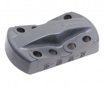 5 899 р. Накладка SITRAK HOWO стремянки рессоры задней OE SITRAK az9925520366 SITRAK az9925520366  с доставкой в г. Пермь. Увеличить фотографию 1