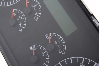 39 849 р. Комбинация приборов УРАЛ (АО АЗ УРАЛ) ЭЛАРА 73.3801-01  с доставкой в г. Пермь. Увеличить фотографию 3