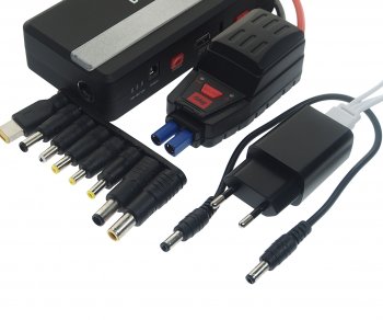 9 499 р. Устройство пусковое 12V 450A 12000мАч (power bank) FUBAG FUBAG drive 450 (46309)  с доставкой в г. Пермь. Увеличить фотографию 4