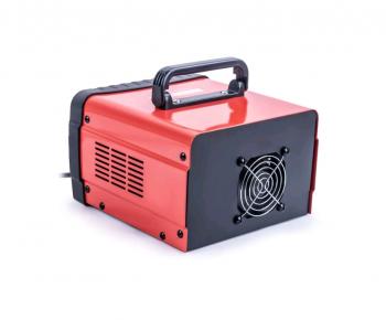 9 249 р. Устройство зарядное 12-24V 50А 20-500Ач 230V (автомат) KVAZARRUS KVAZARRUS powerbox 50i  с доставкой в г. Пермь. Увеличить фотографию 5