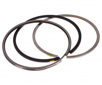 2 489 р. Кольца поршневые Д-245,Д-260 на поршень (3 кольца) (Чехия) PRK PISTON RINGS KOMAROV S.R.O. 260-1004060 PISTON RINGS KOMAROV S.R.O. 260-1004060  с доставкой в г. Пермь. Увеличить фотографию 1