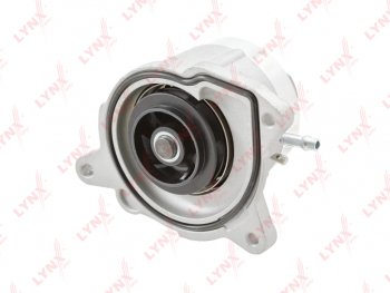 10 949 р. Насос водяной VW Golf (09-14) AUDI A3 (09-13) SKODA Rapid (13-),Yeti (10-) SEAT Ibiza (12-) LYNX LYNX cw0008  с доставкой в г. Пермь. Увеличить фотографию 1
