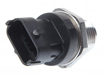 6 499 р. Датчик давления топлива IVECO EuroCargo (91-) BOSCH BOSCH 0281002846  с доставкой в г. Пермь. Увеличить фотографию 2