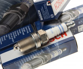 999 р. Свеча зажигания ВАЗ-2112 BOSCH FR7DCX+ комплект BOSCH 0242235913  с доставкой в г. Пермь. Увеличить фотографию 2