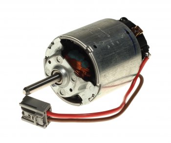 7 599 р. Мотор отопителя VOLVO S60 салона BOSCH BOSCH 0130101511 BOSCH 0130101511  с доставкой в г. Пермь. Увеличить фотографию 1