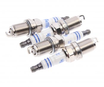 1 499 р. Свеча зажигания VW AUDI SEAT SKODA (04-) (1.82.0 TSITFSI) (4шт.) MEGAPOWER MEGAPOWER 370-31-119  с доставкой в г. Пермь. Увеличить фотографию 1