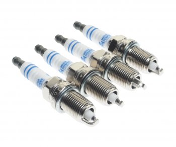 449 р. Свеча зажигания CHEVROLET Aveo (08-) (1.4) HONDA Accord (92-03) (4шт.) MEGAPOWER MEGAPOWER 370-31-105  с доставкой в г. Пермь. Увеличить фотографию 2