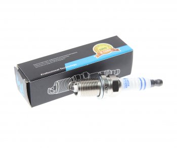 107 р. Свеча зажигания HYUNDAI Accent (99-),Sonata 5,Elantra KIA Rio,Cerato,Sorento (1шт.) MEGAPOWER MEGAPOWER 370-31-026  с доставкой в г. Пермь. Увеличить фотографию 1