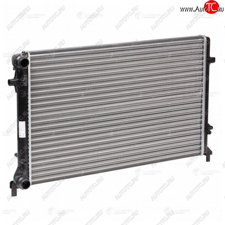 8 249 р. Радиатор VW Golf (05-12) AUDI A3 (03-12) SKODA Octavia (04-) охлаждения двигателя LUZAR LUZAR lrc18k0  с доставкой в г. Пермь