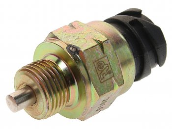 3 079 р. Датчик КАМАЗ включения фонаря заднего хода КПП ZF 16S 151 DT DT 0501210058  с доставкой в г. Пермь. Увеличить фотографию 1