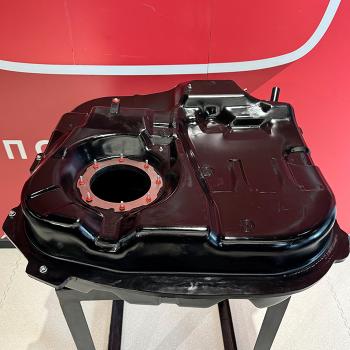 13 999 р. Топливный бак Hyundai i30 пластик (bolt-on) Пластик Y O0000388 311502L210 311502L260 31150A6050 311500L200 311500L300 31100A2210 31100A6900 31150A6900 311502H270 31150-1H270 31150 1H270 311501H270 6906003135008P 3135007 4015ZP1 280x660x620 Kia Ceed Kia Ceed SW Hyundai i30 Hyundai i30 CW Hyundai I30 Estate Hyundai Elantra 53   o0000388  с доставкой в г. Пермь. Увеличить фотографию 9
