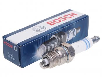 369 р. Свеча зажигания BOSCH BOSCH 0242225622  с доставкой в г. Пермь. Увеличить фотографию 1