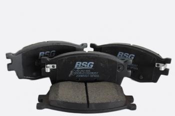 1 059 р. Колодки тормозные HYUNDAI Accent,i20 KIA Rio 3 (05-) передние (4шт.) BSG BSG bsg40200014  с доставкой в г. Пермь. Увеличить фотографию 1