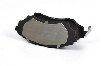 1 229 р. Колодки тормозные FORD Ranger (99-) MAZDA B2500 (99-) передние (4шт.) BSG BSG bsg30200033  с доставкой в г. Пермь. Увеличить фотографию 1