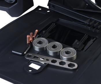30 699 р. Аппарат сварочный 5.9кВт 50-200А d=1.6-40.6-1мм инвертор полуавтомат (с горелкой) ELITECH ELITECH wm 200 syn  с доставкой в г. Пермь. Увеличить фотографию 6