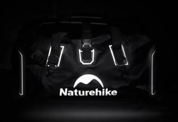 7 649 р. Гермосумка Naturehike 60 л ПВХ (черная)  cnk2450xb015-60b  с доставкой в г. Пермь. Увеличить фотографию 12