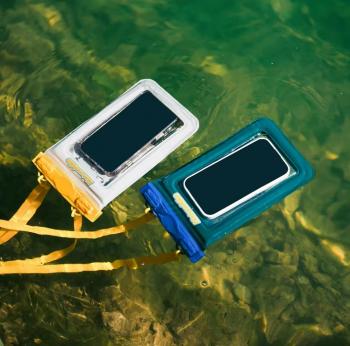 719 р. Гермочехол Naturehike плоский для телефона 23х13,5 см., зеленый  cnk2300bs015-gr  с доставкой в г. Пермь. Увеличить фотографию 2