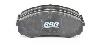 1 399 р. Колодки тормозные KIA Carnival (06-) передние (4шт.) BSG BSG bsg40200051 BSG bsg40200051  с доставкой в г. Пермь. Увеличить фотографию 1