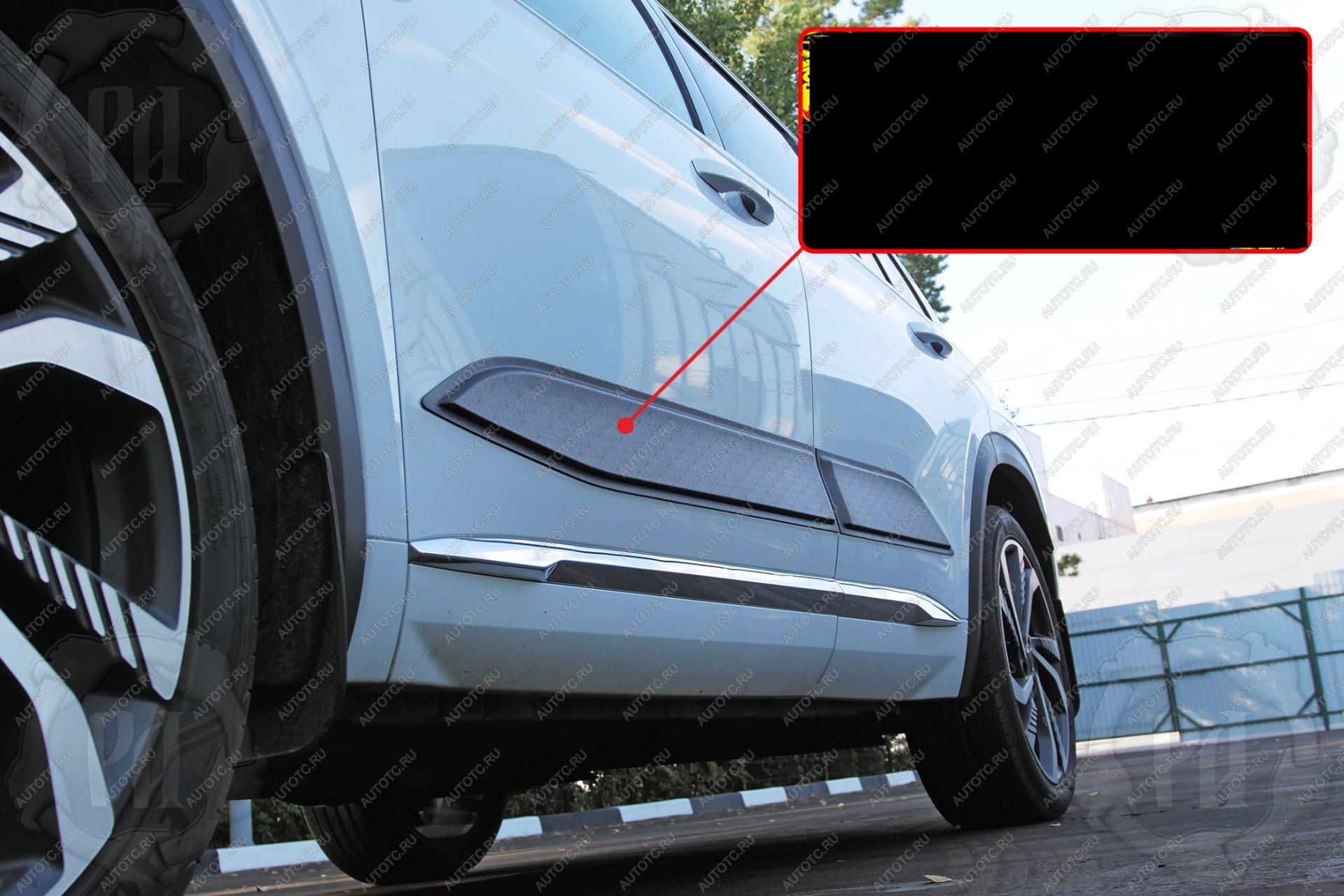 1 549 р. Молдинг двери передний правый Русская Артель  Geely Monjaro (2022-2025) (глянец под покраску)  с доставкой в г. Пермь
