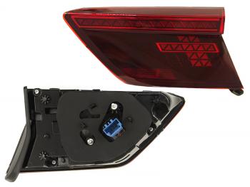 Фонарь в крышку багажника VW TIGUAN 16- RH LED комплектация 4Motion SAT ST-441-1355R-LD