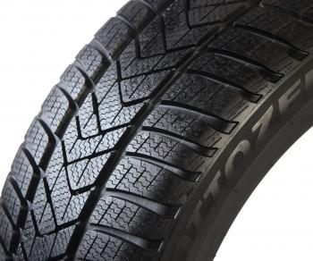 23 449 р. Покрышка PIRELLI Winter Sottozero 3 PIRELLI 24545 r19  с доставкой в г. Пермь. Увеличить фотографию 2