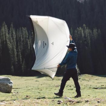 23 449 р. Палатка Naturehike Cloud Up tents UL Si 2-местная, алюминиевый каркас, серая  cnk2450ws017-g2  с доставкой в г. Пермь. Увеличить фотографию 5