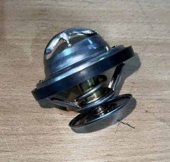 Термостат M11 HOWO T5G T7H VALMO000645 SITRAK SITRAK 201v06402-6005
