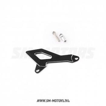 1 149 р. Защита ведущей звезды Honda XR250 Baja 95-02, XR250 Motard 03-07  SM-PARTS черная  010263-757-9349  с доставкой в г. Пермь. Увеличить фотографию 1
